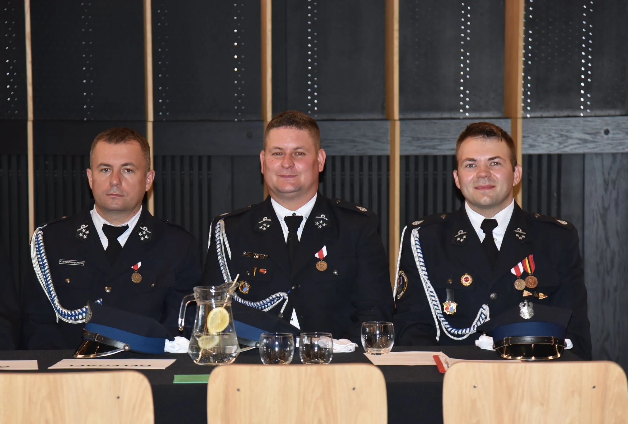 Zjazd OSP w Brusach: nowe władze i odznaczenia dla druhów — zdjęcie 18