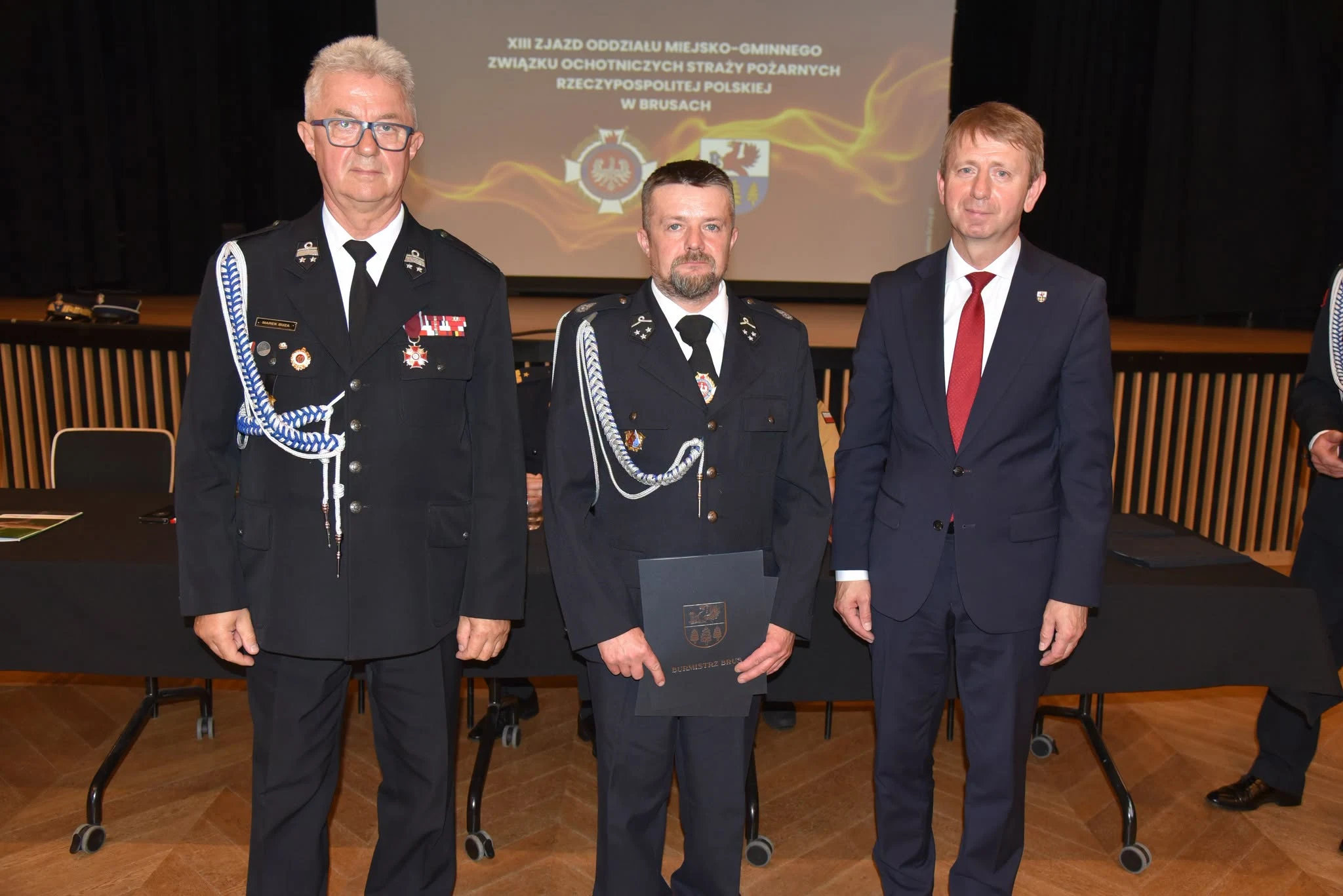 Zjazd OSP w Brusach: nowe władze i odznaczenia dla druhów — zdjęcie 36